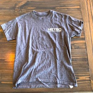 Heybo Outdoors Youth medium T-shirt